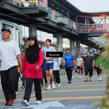 Runner Photo 5035699