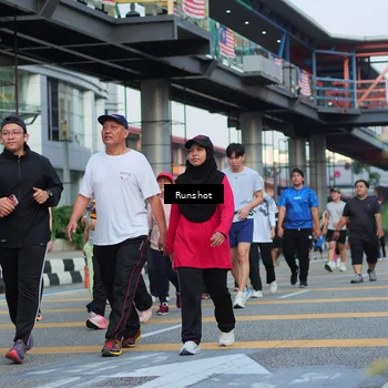 Runner Photo 5035705