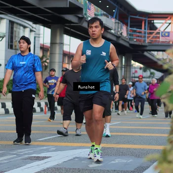 Runner Photo 5035737