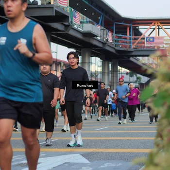 Runner Photo 5035750