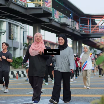 Runner Photo 5035848