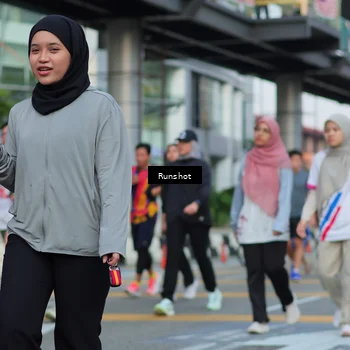 Runner Photo 5035873