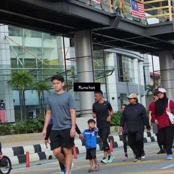 Runner Photo 5035892