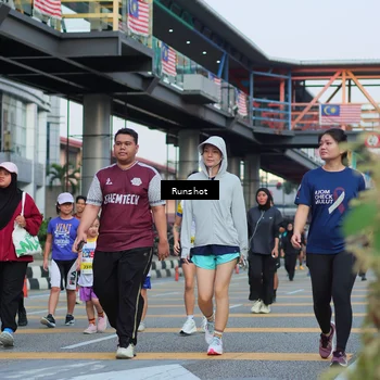 Runner Photo 5035906
