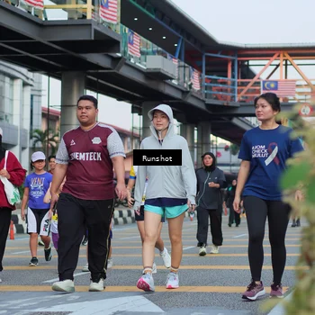 Runner Photo 5035908