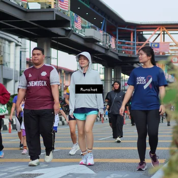 Runner Photo 5035918