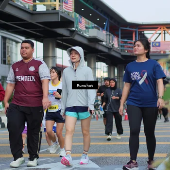 Runner Photo 5035923
