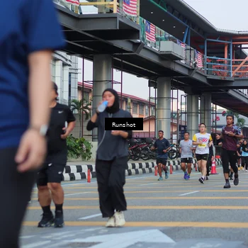 Runner Photo 5035950