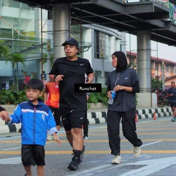Runner Photo 5035956