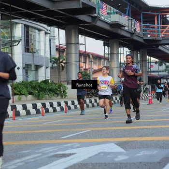 Runner Photo 5035965