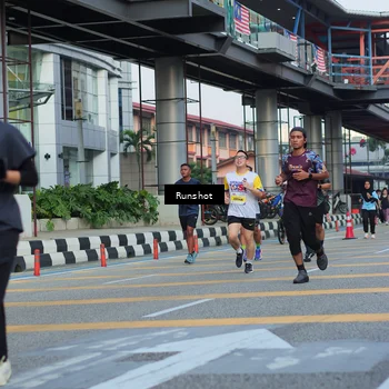 Runner Photo 5035968