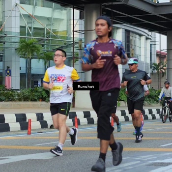 Runner Photo 5035983