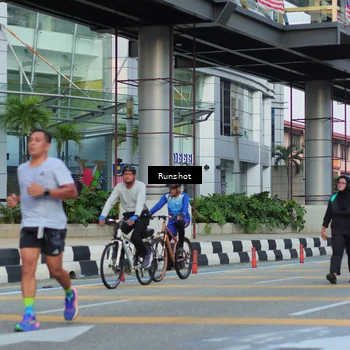 Runner Photo 5035985