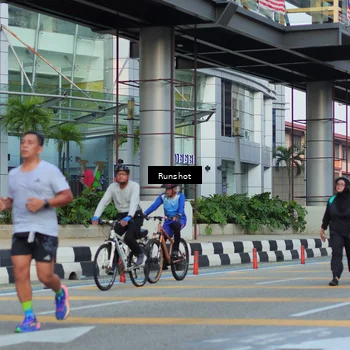 Runner Photo 5035986