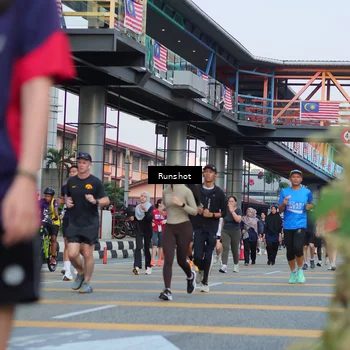 Runner Photo 5036028