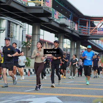 Runner Photo 5036031