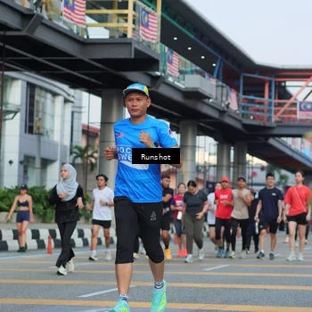 Runner Photo 5036049