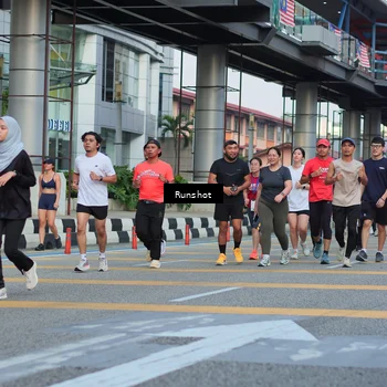 Runner Photo 5036056