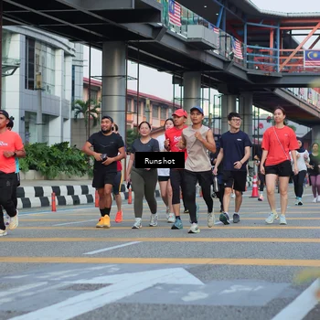 Runner Photo 5036062