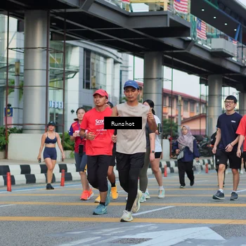 Runner Photo 5036074