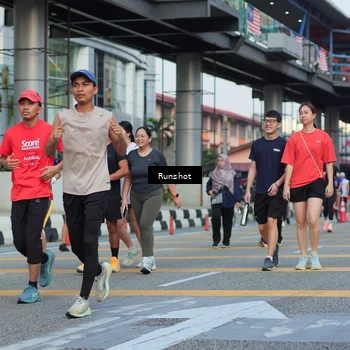 Runner Photo 5036076
