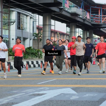 Runner Photo 5036078