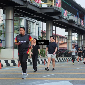 Runner Photo 5036163