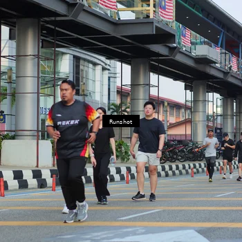 Runner Photo 5036178