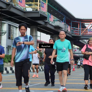 Runner Photo 5036188