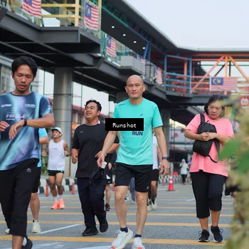 Runner Photo 5036191