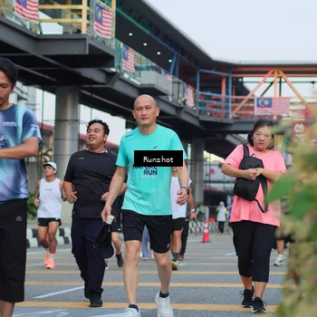 Runner Photo 5036192