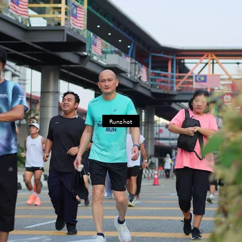 Runner Photo 5036194