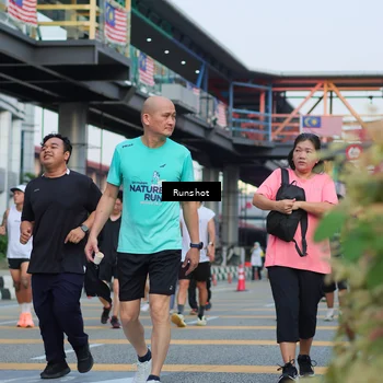 Runner Photo 5036199