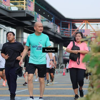 Runner Photo 5036200