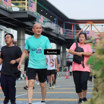 Runner Photo 5036202