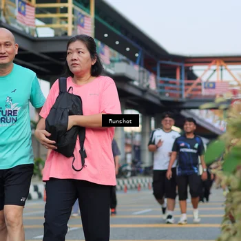 Runner Photo 5036218