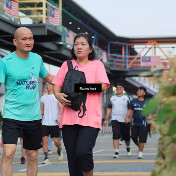 Runner Photo 5036219