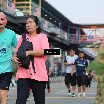 Runner Photo 5036223