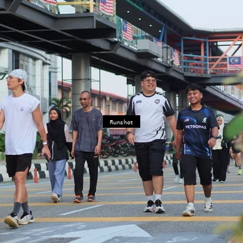 Runner Photo 5036228