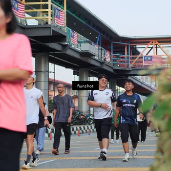 Runner Photo 5036260