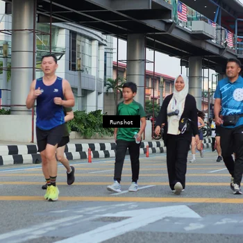 Runner Photo 5036295