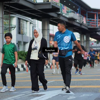 Runner Photo 5036296