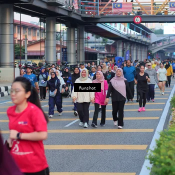 Runner Photo 5036302