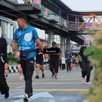 Runner Photo 5036304