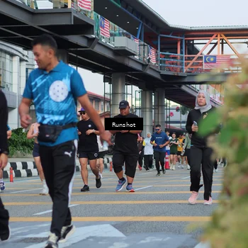 Runner Photo 5036305
