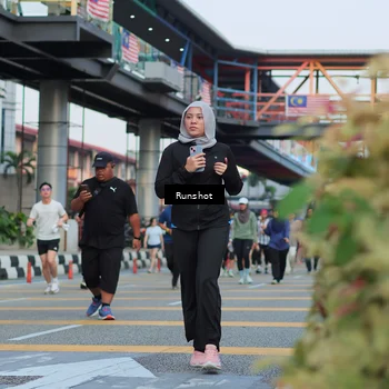 Runner Photo 5036316