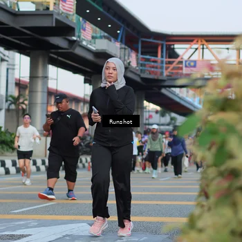 Runner Photo 5036317