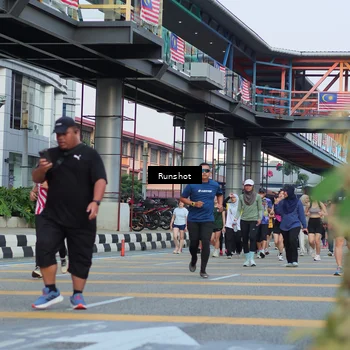 Runner Photo 5036330