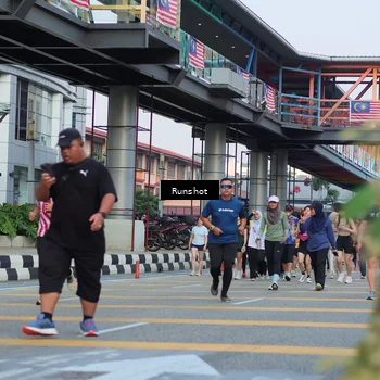Runner Photo 5036333