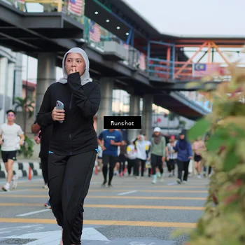 Runner Photo 5036344